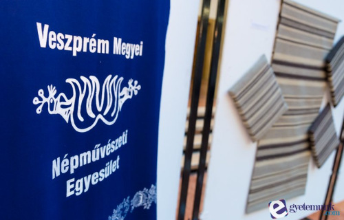 \'15.10.14. Veszprém Megyei Népművészeti Egyesület kiállításának megnyitója